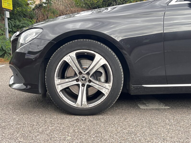 Mercedes-Benz E Class 2.0 E220d SE G-Tronic+ Euro 6 (s/s) 4dr KP67FNU