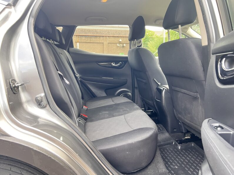 Nissan Qashqai 1.2 DIG-T n-tec XTRON 2WD Euro 6 (s/s) 5dr, DS15LMM