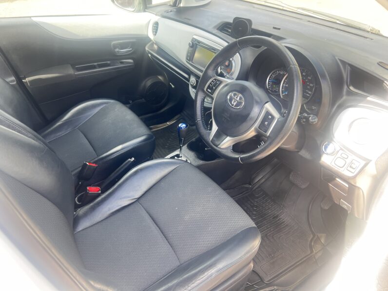 Toyota Yaris 1.5 VVT-h T Spirit CVT Euro 5 5dr YF62VRL