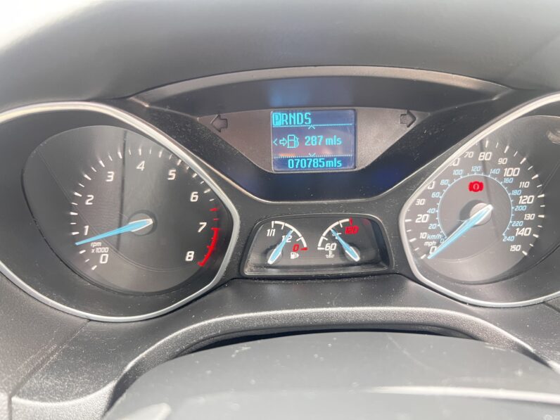 Ford Focus 1.6 Zetec Powershift Euro 5 5dr WR14ORJ