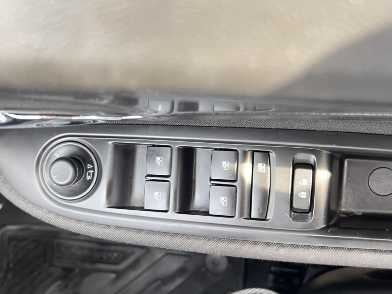 Vauxhall Mokka 1.4i Turbo Exclusiv 2WD Euro 6 (s/s) 5dr OU16SZD