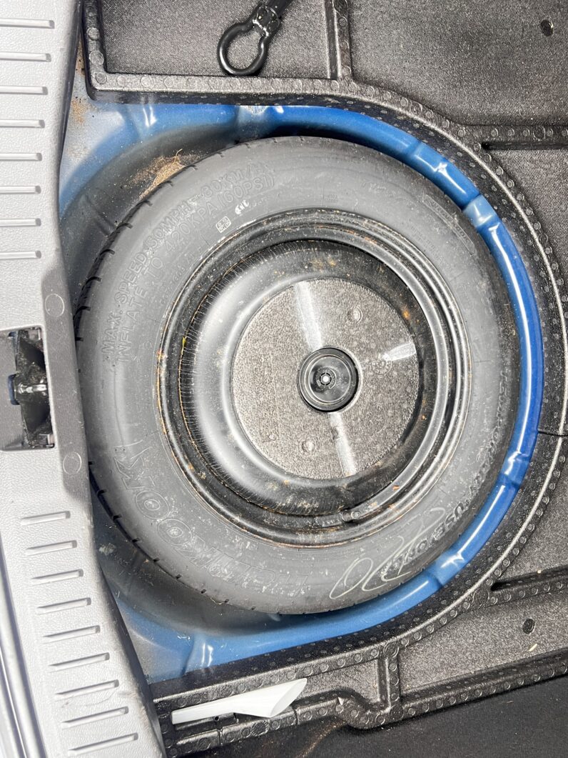 Ford Focus 1.6 Zetec Powershift Euro 5 5dr WR14ORJ