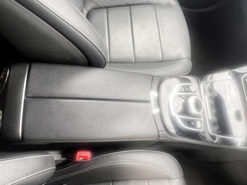 Mercedes-Benz E Class 2.0 E220d SE G-Tronic+ Euro 6 (s/s) 4dr KP67FNU