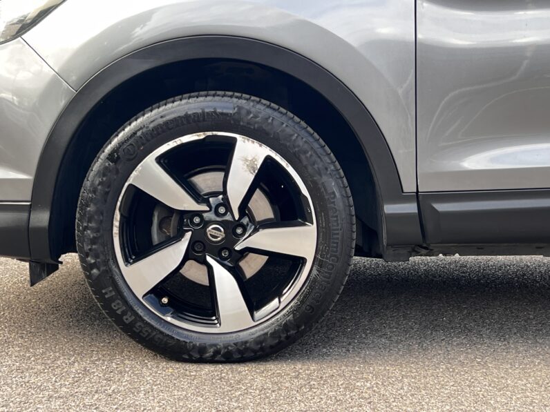 Nissan Qashqai 1.2 DIG-T n-tec XTRON 2WD Euro 6 (s/s) 5dr, DS15LMM