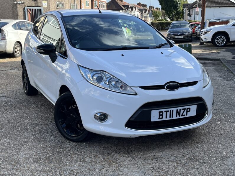 Ford Fiesta 1.25 Zetec Hatchback 3dr Petrol Manual (129 g/km, 81 bhp), BT11NZP