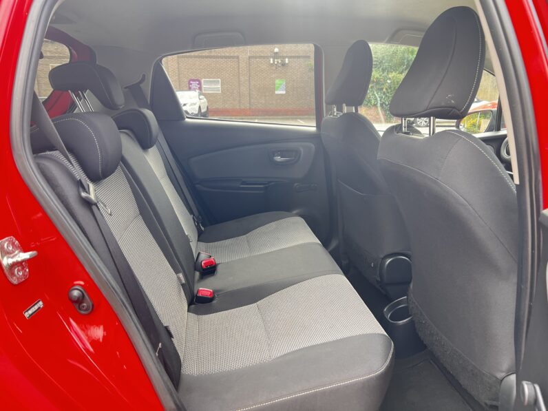 Toyota Yaris 1.5 VVT-h Icon E-CVT Euro 6 5dr, NJ65YSA