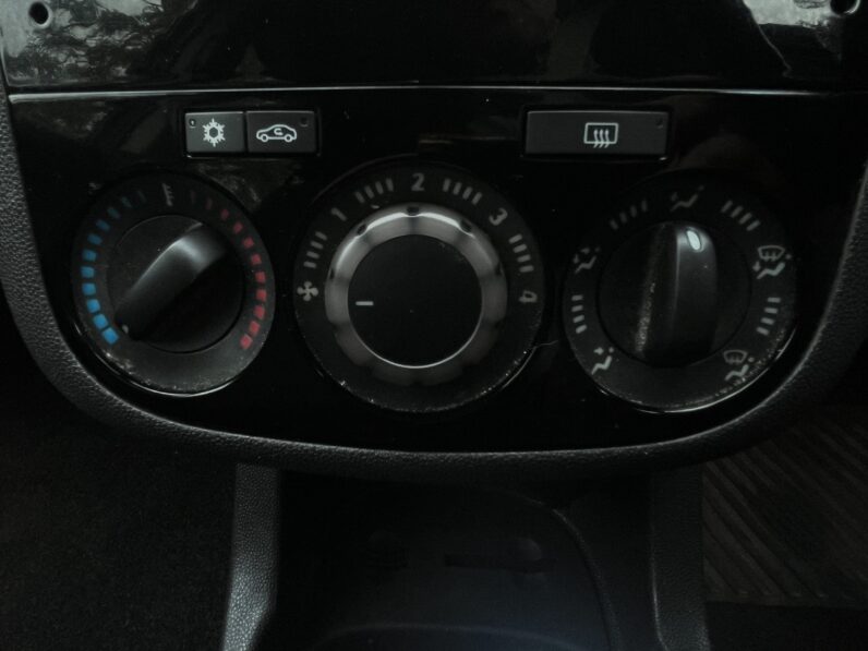 Vauxhall Corsa 1.4i 16v Design 5dr (a/c), FY59YSB