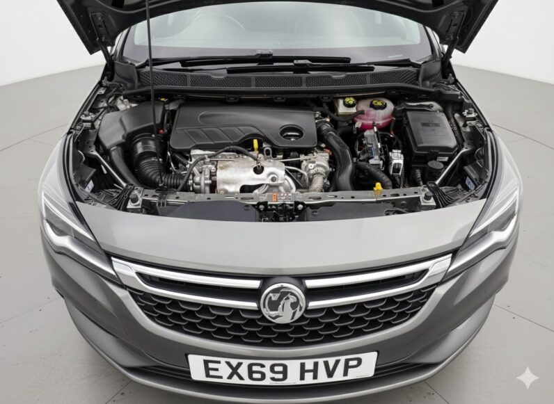 Vauxhall Astra 1.6 CDTi BlueInjection Griffin Euro 6 (s/s) 5dr, EX69HVP