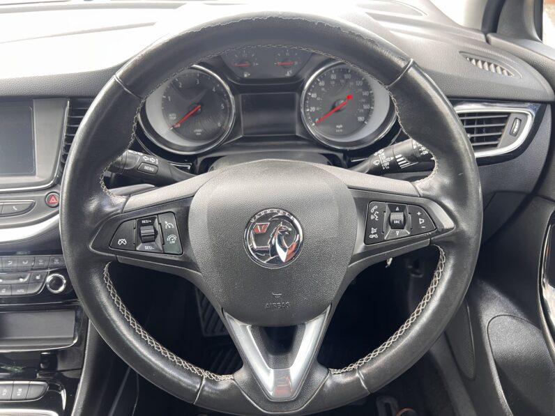 Vauxhall Astra 1.6 CDTi BlueInjection Griffin Euro 6 (s/s) 5dr, EX69HVP