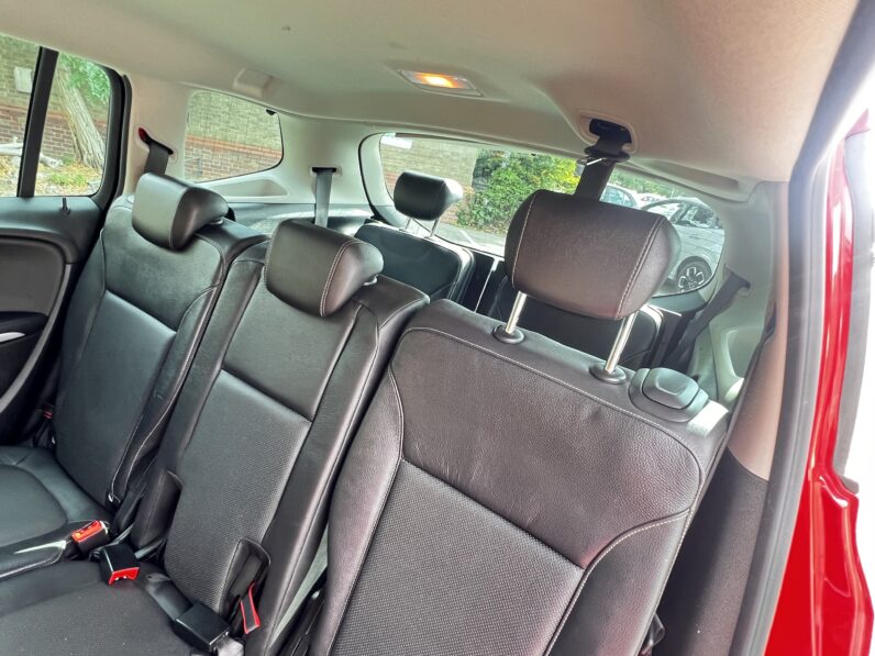 Vauxhall Zafira Tourer 1.4i Turbo SRi Nav Euro 6 5dr AV17TXE
