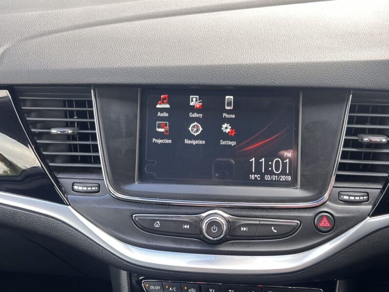 Vauxhall Astra 1.6 CDTi BlueInjection Griffin Euro 6 (s/s) 5dr, EX69HVP