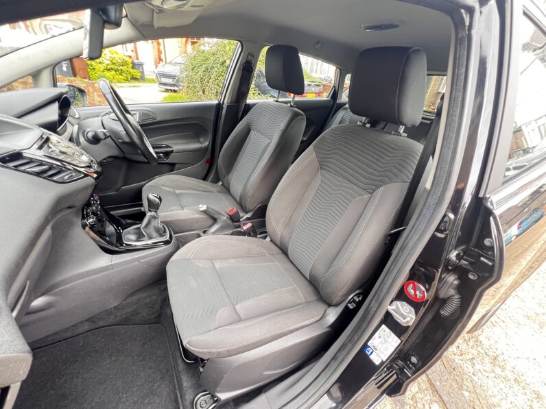 Ford Fiesta 1.25 Zetec Euro 6 5dr, MM15VGR