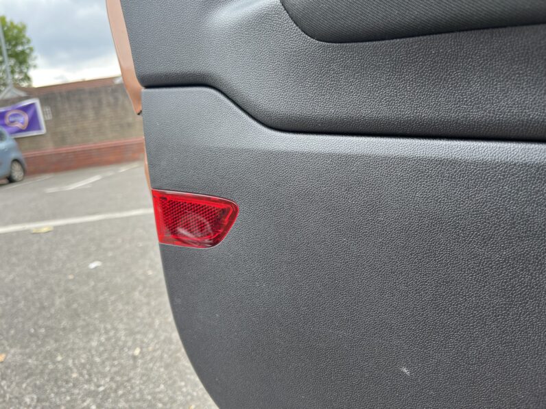 Ford Fiesta 1.1 Ti-VCT Zetec B&O Play Series Euro 6 (s/s) 3dr, LY67OOE