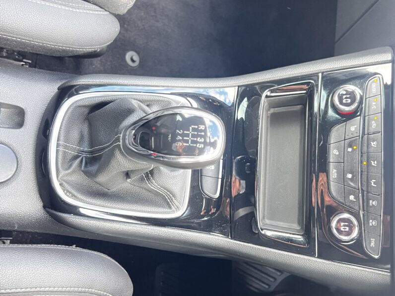 Vauxhall Astra 1.6 CDTi BlueInjection Griffin Euro 6 (s/s) 5dr, EX69HVP