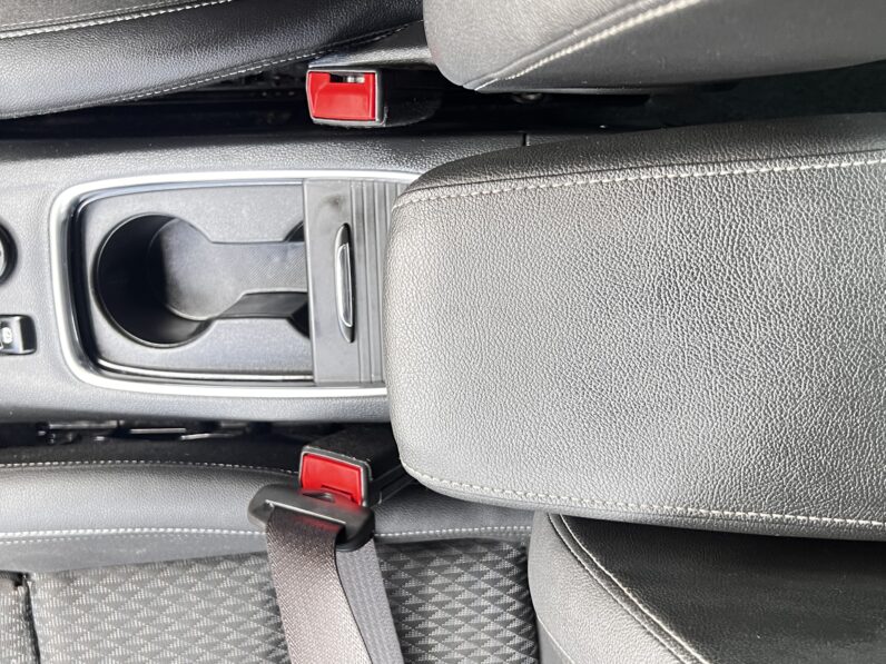 Vauxhall Astra 1.6 CDTi BlueInjection Griffin Euro 6 (s/s) 5dr, EX69HVP