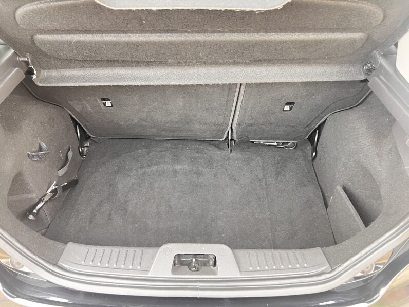 Ford Fiesta 1.25 Zetec Euro 6 5dr, MM15VGR