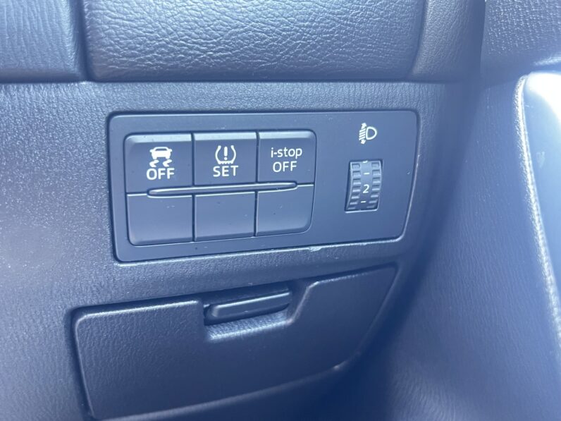 Mazda Mazda6 2.0 SKYACTIV-G SE-L Nav Auto Euro 6 (s/s) 4dr, HW16LHR