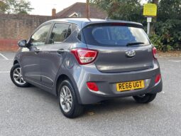 Hyundai i10 1.0 Premium Euro 5 5dr, RE66UGT