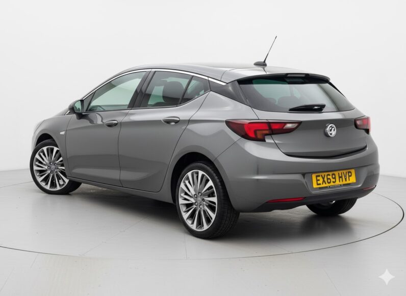 Vauxhall Astra 1.6 CDTi BlueInjection Griffin Euro 6 (s/s) 5dr, EX69HVP