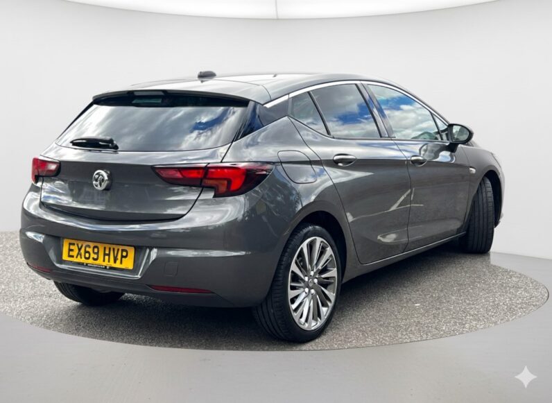 Vauxhall Astra 1.6 CDTi BlueInjection Griffin Euro 6 (s/s) 5dr, EX69HVP