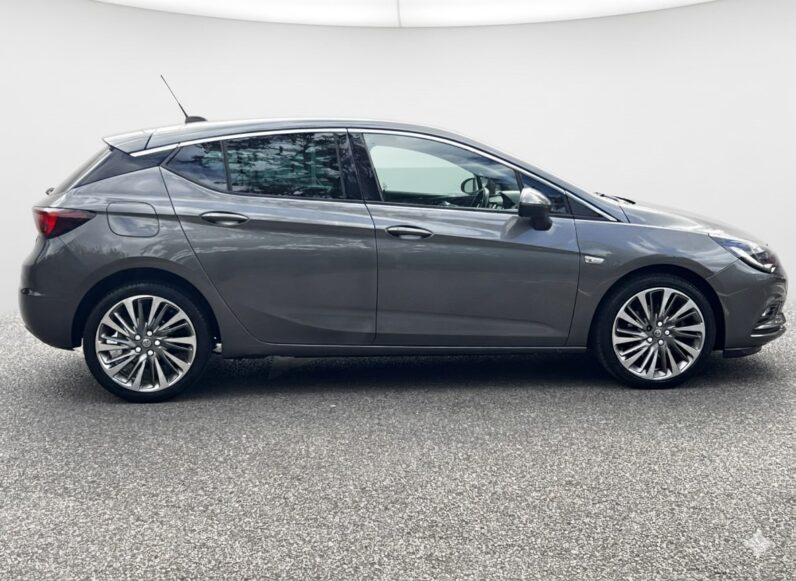 Vauxhall Astra 1.6 CDTi BlueInjection Griffin Euro 6 (s/s) 5dr, EX69HVP